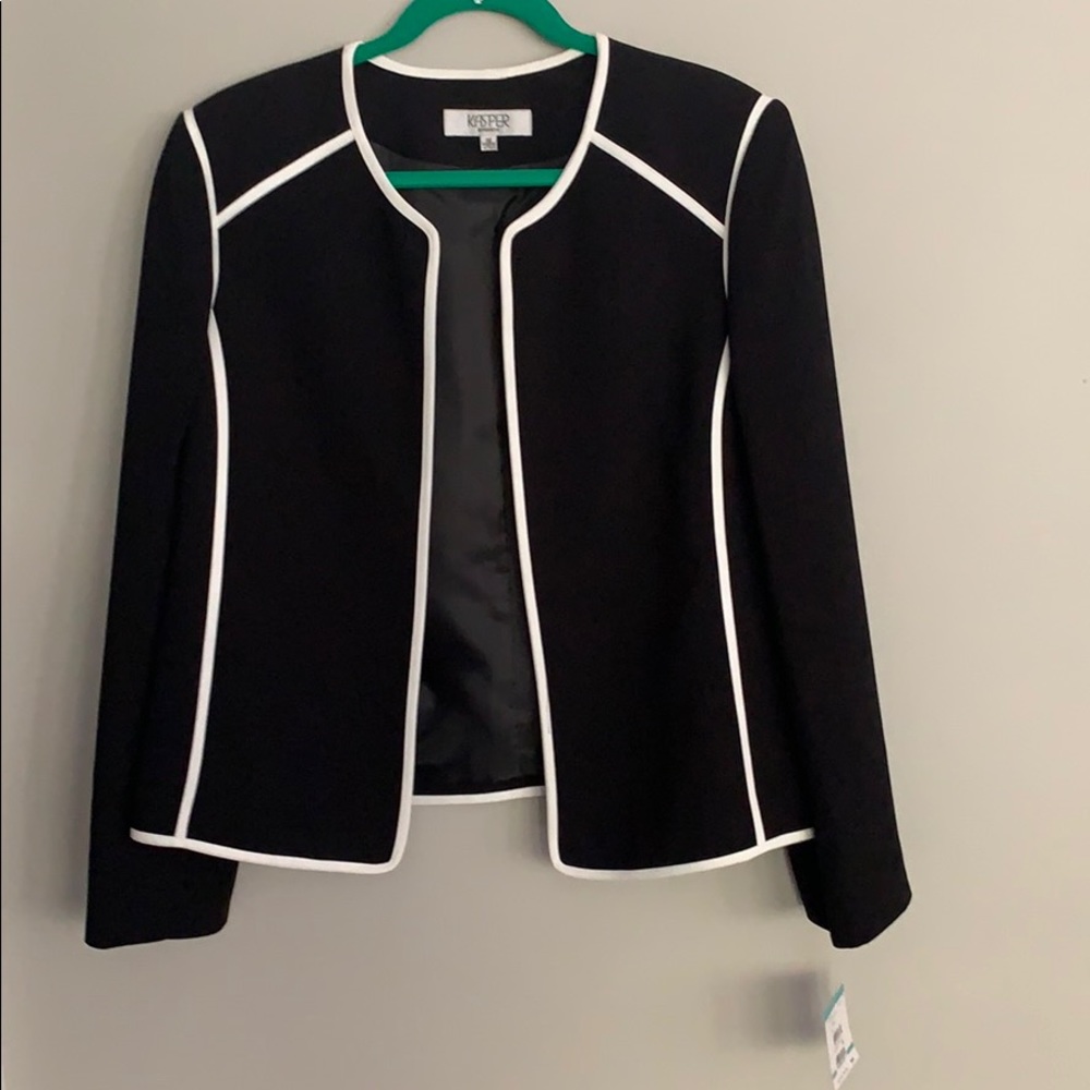 Black blazer -  dress it up or down!